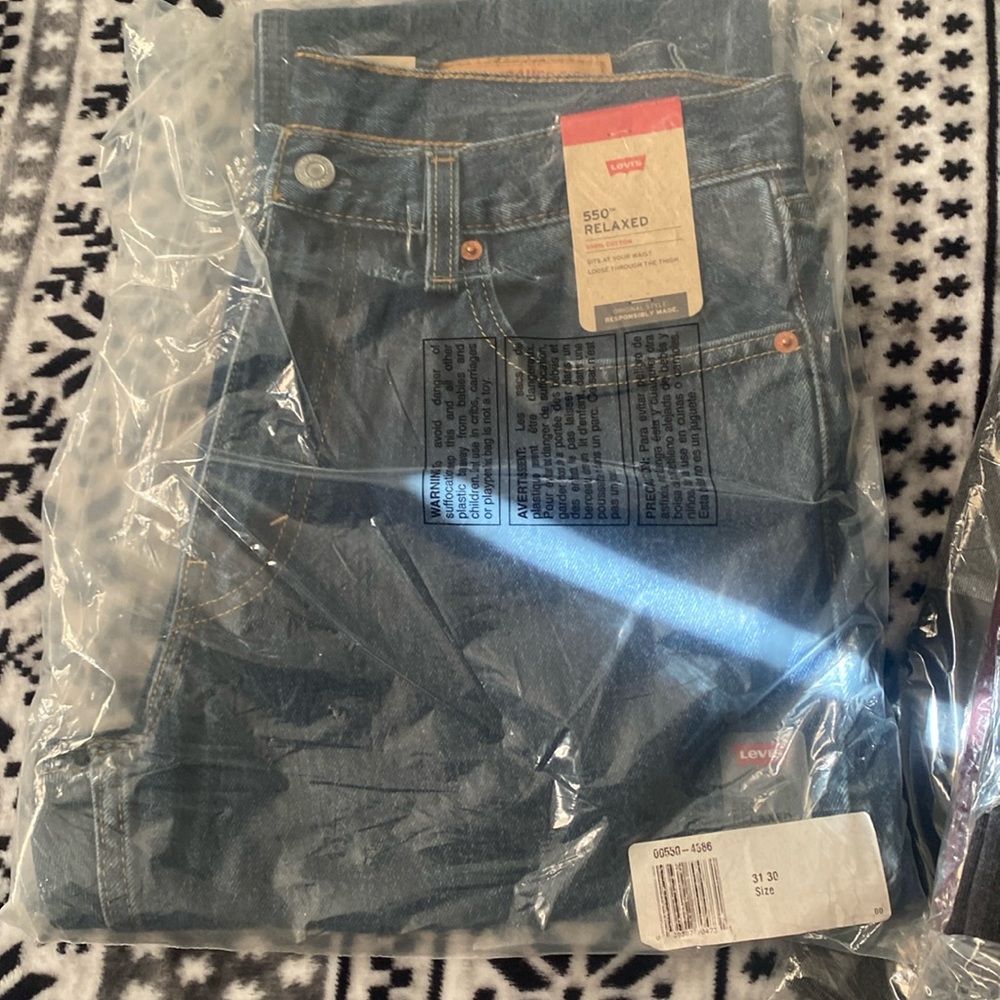Men’s Levi’s relax brand new jeans with tags size 31 waist 30 length